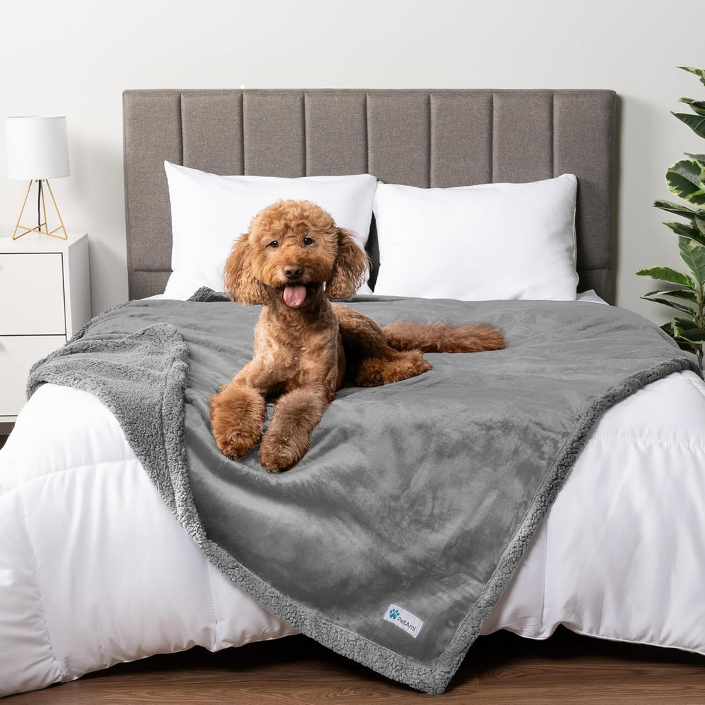 Petami Waterproof Dog Blanket for Queen Bed Large XL Dog Throw for Couch Cover Leakproof Furniture Protection, Sherpa Fleece, Reversible Soft Washable 90X90 Light Gray